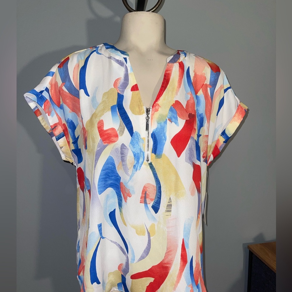 89th & Madison Multicolor Abstract Blouse short sleeve top with zipper NWT small